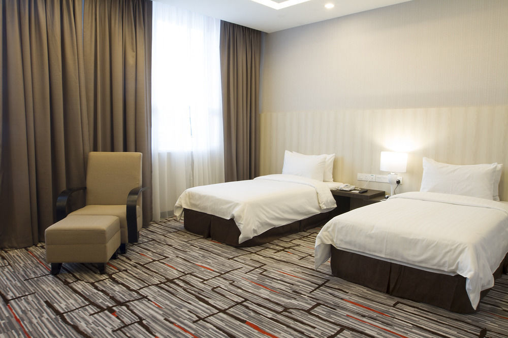Promenade Hotel Bintulu Εξωτερικό φωτογραφία