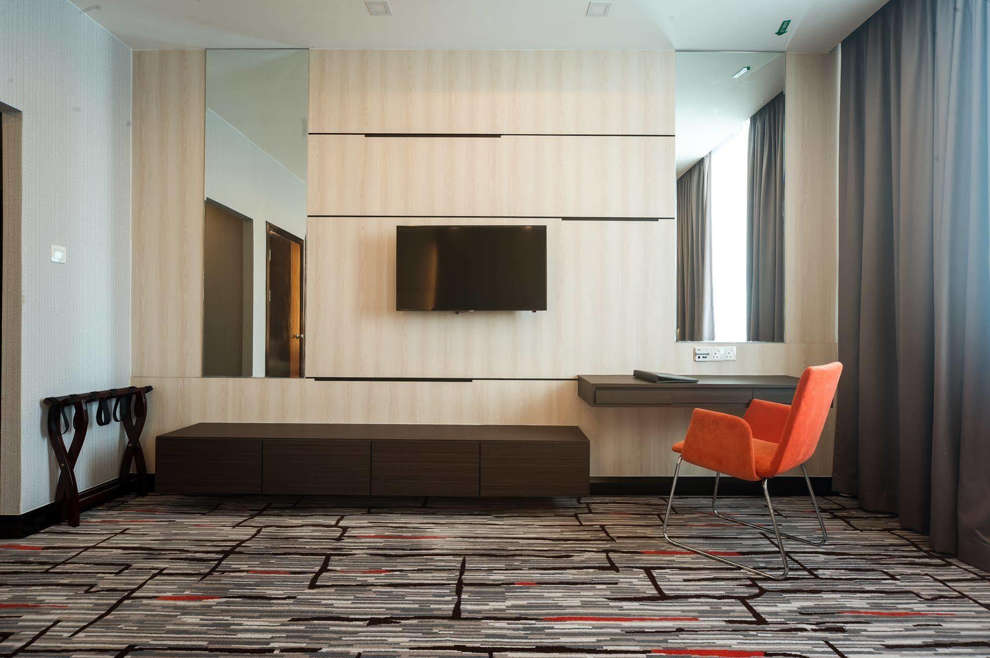 Promenade Hotel Bintulu Εξωτερικό φωτογραφία