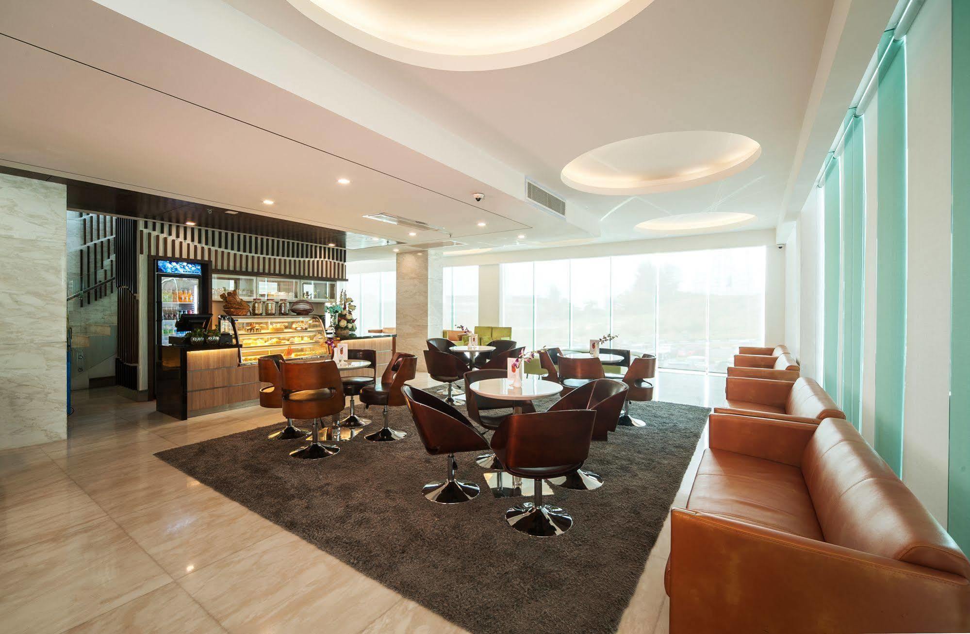 Promenade Hotel Bintulu Εξωτερικό φωτογραφία