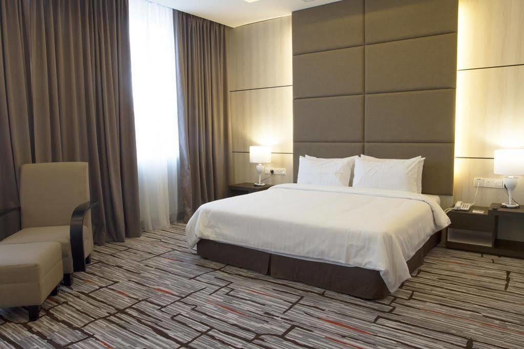 Promenade Hotel Bintulu Εξωτερικό φωτογραφία